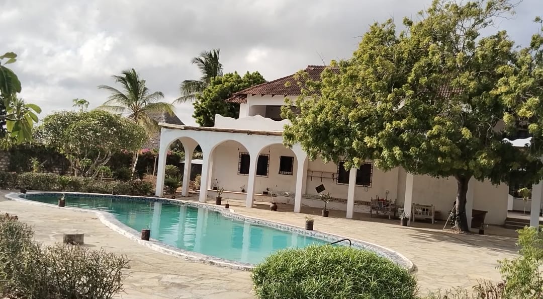 Oceanview Luxury Resort Pool